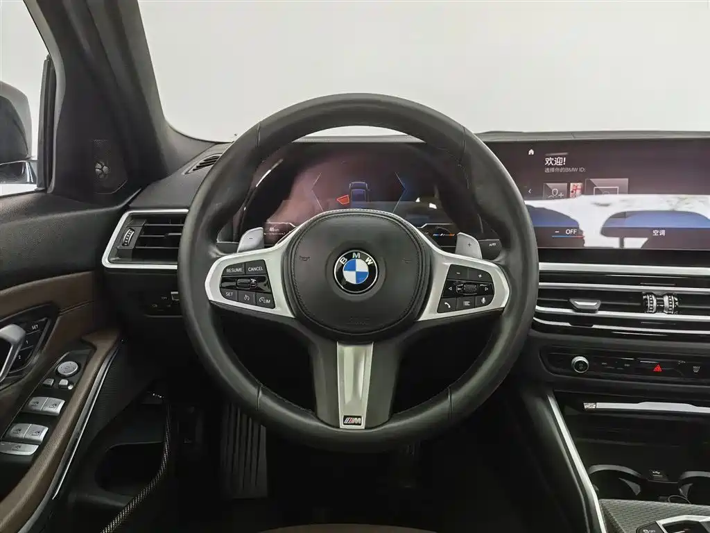 BMW 3 Series 2023 325i M Sport Black Night Package фото 11