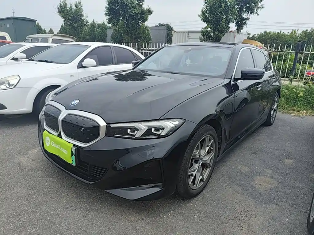 BMW i3 2024