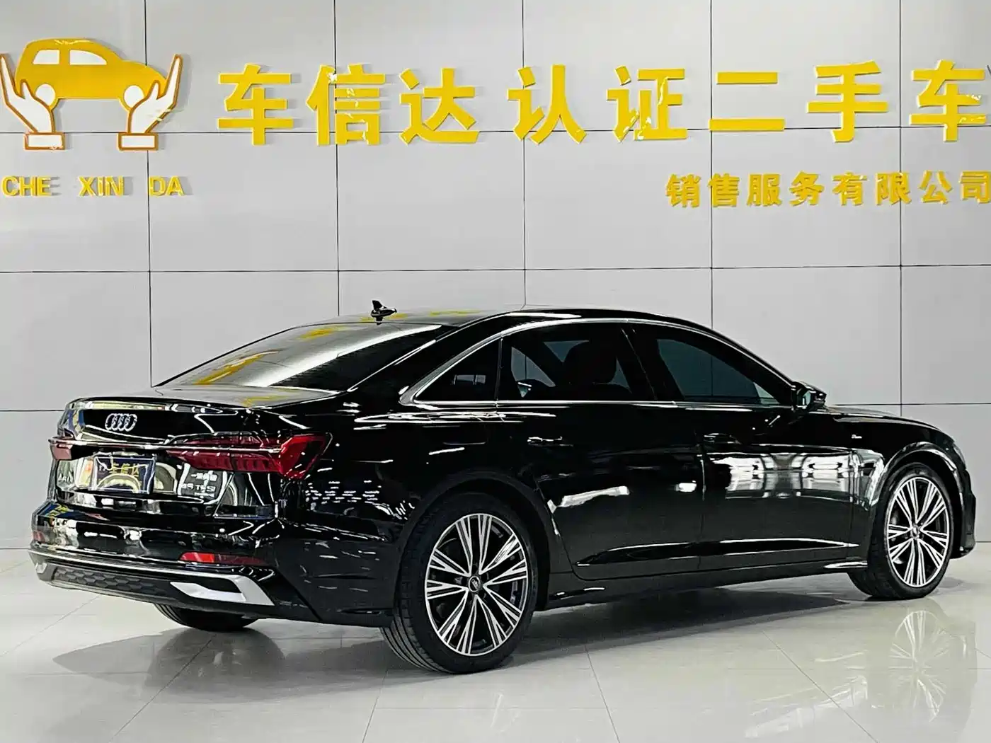 Audi A6L 2023 45 TFSI quattro Premium Dynamic фото 3