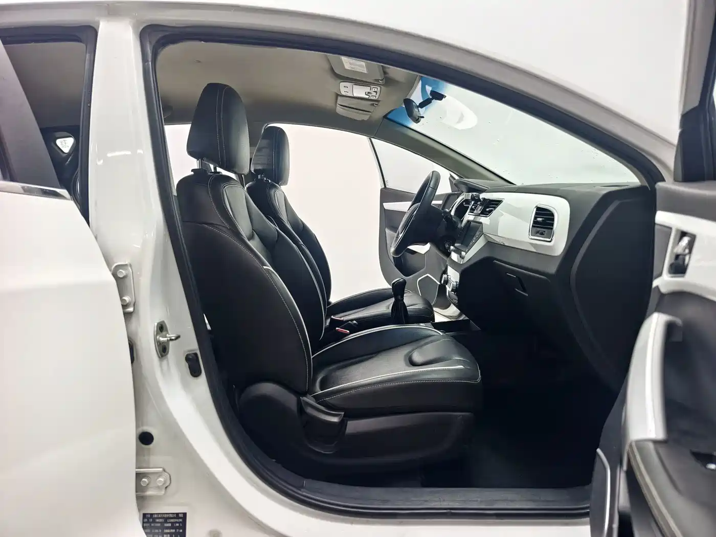 JAC Motors Refine S2 2015 2015 1.5L Manual Luxury Smart