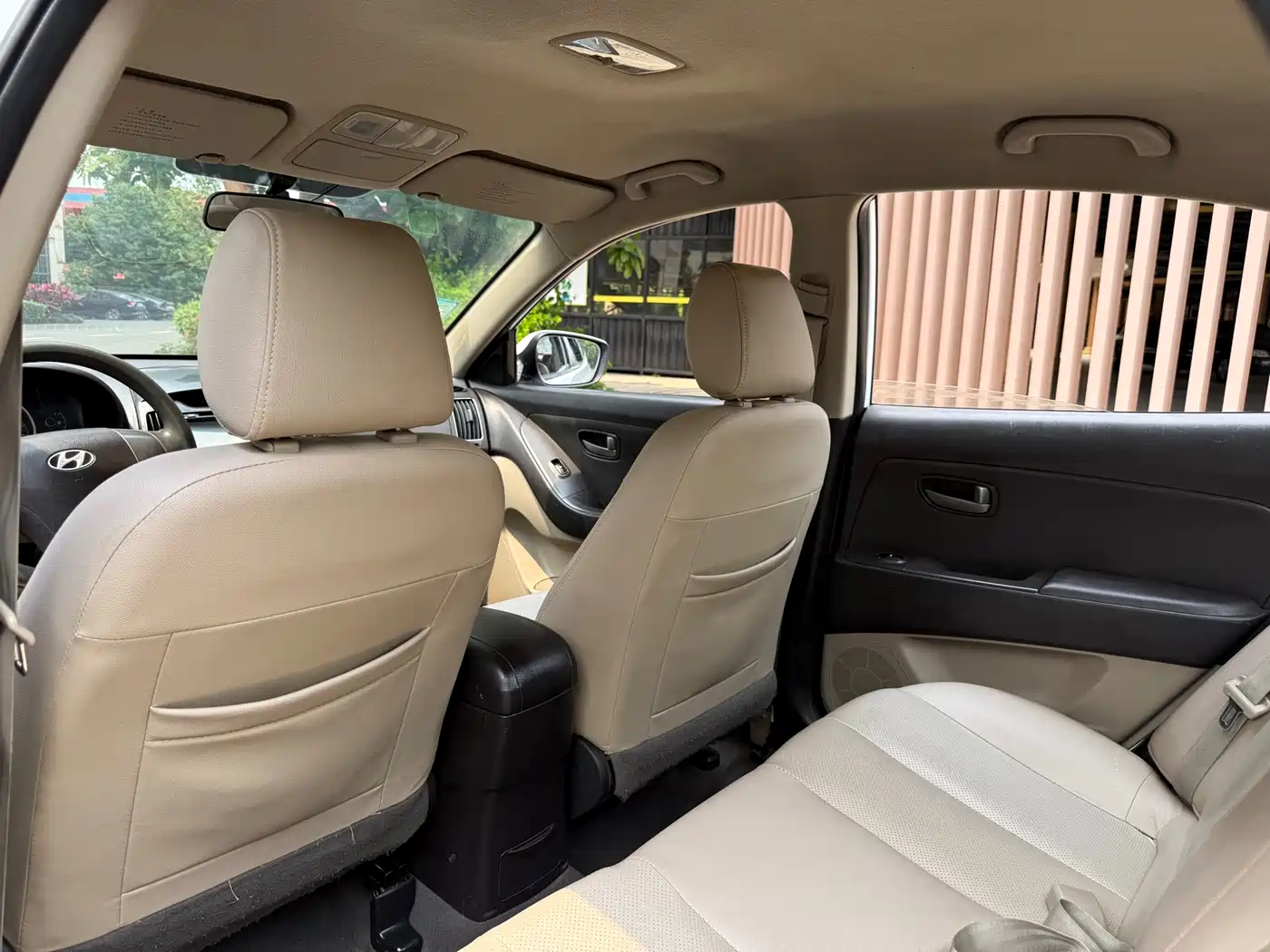 Hyundai Elantra 2011 1.6L Manual Luxury фото 13