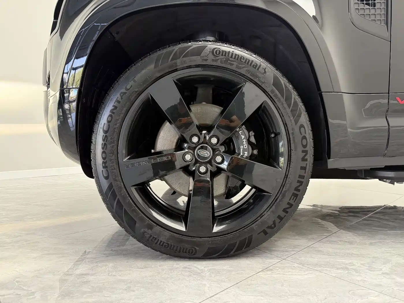 صورة 5 - Land Rover Defender
