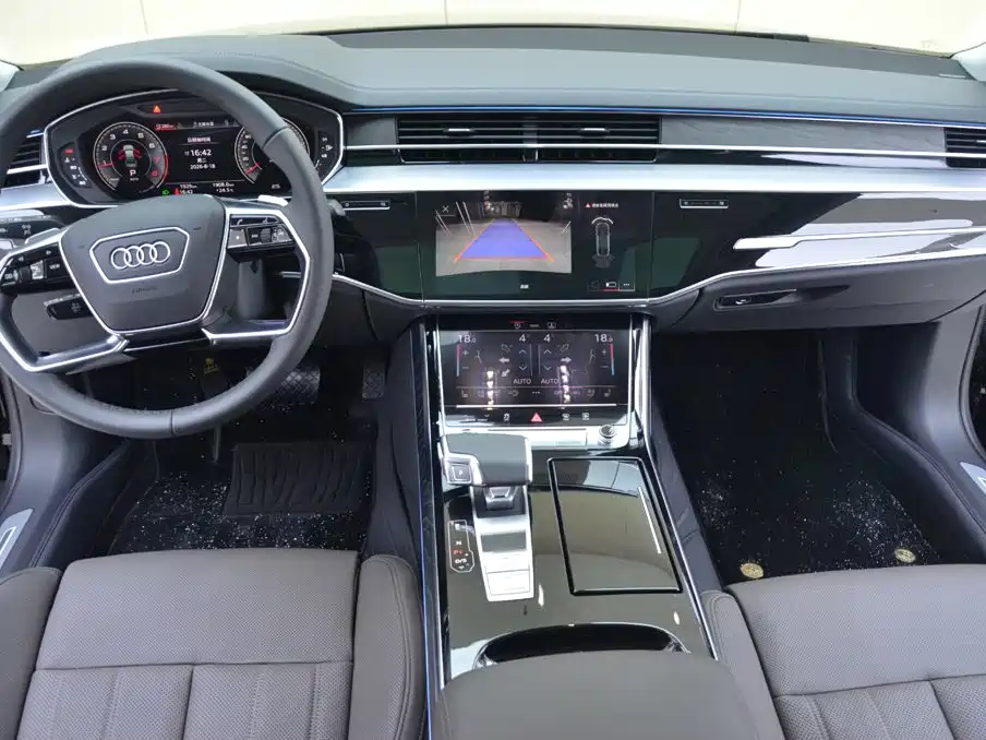 Audi A8 2026 2025 A8L 45 TFSI quattro Luxury