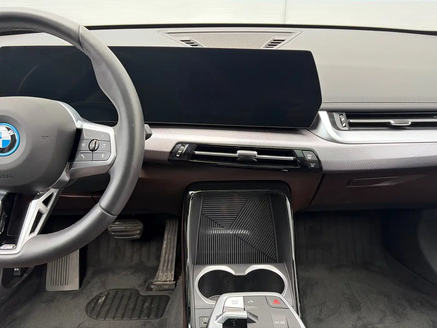 BMW iX1 2025 2025 eDrive25L M Sport Package