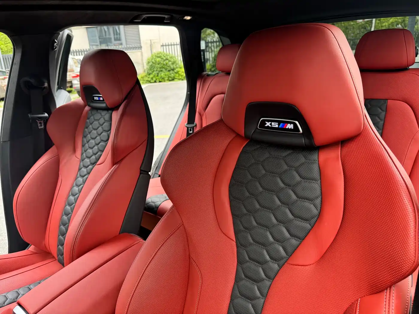 BMW X5 M 2023 Model X5 M Thunder Edition фото 10