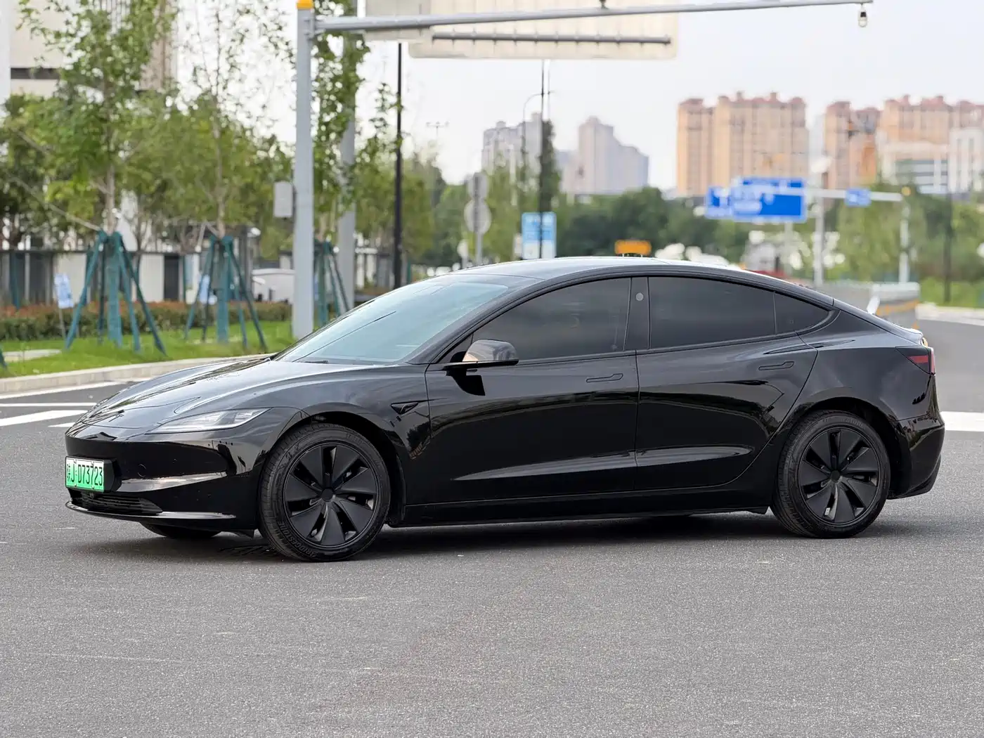 Tesla Model 3 2026 2025 Model Rear-Wheel Drive Edition