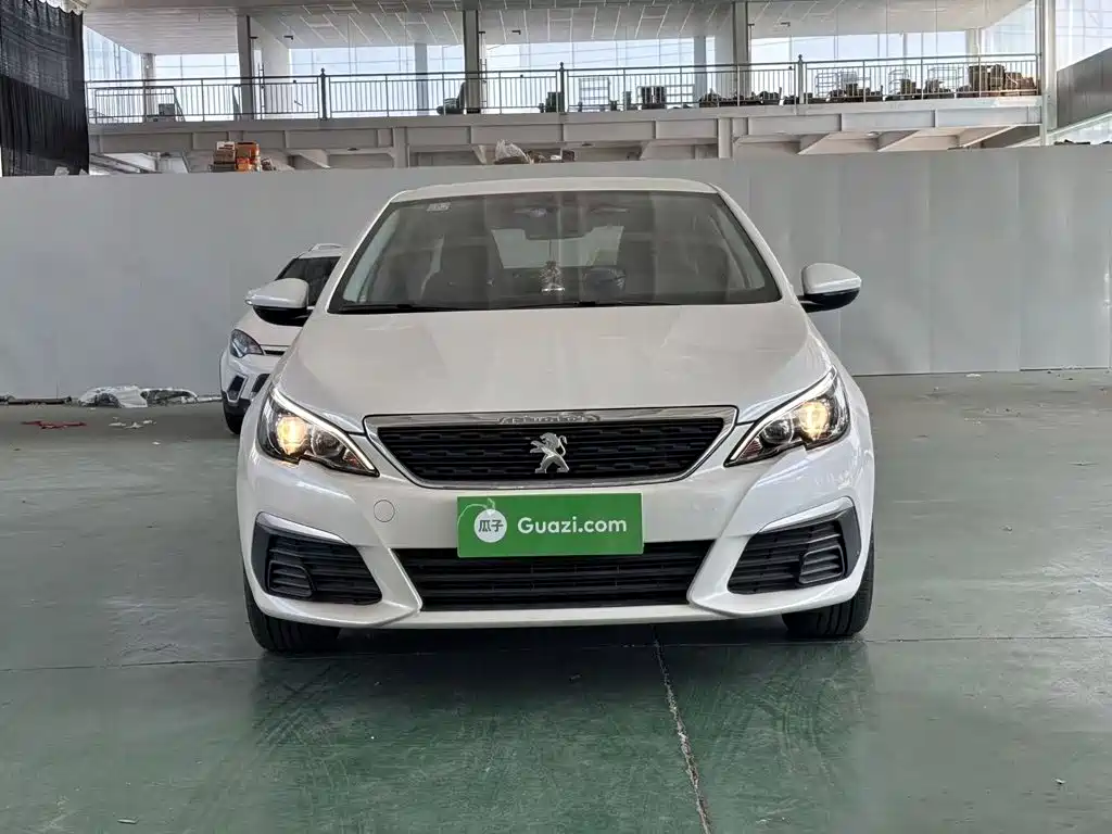 Peugeot 308 2018 2016 1.6L Manual Fashion