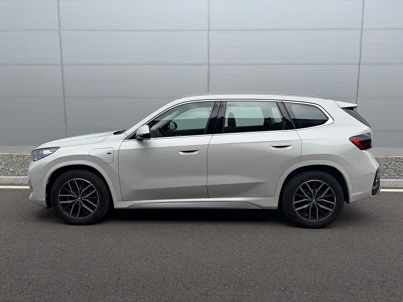 BMW iX1 2025 2025 eDrive25L M Sport Package