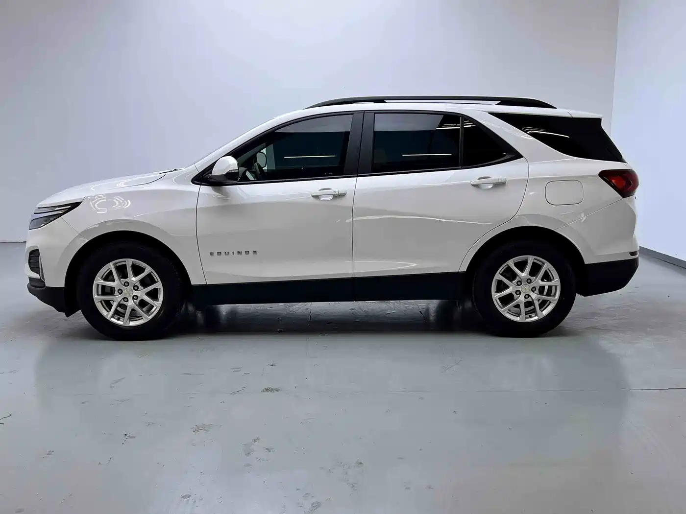 Chevrolet Equinox 2019 535T Auto Galloping Edition China V фото 8