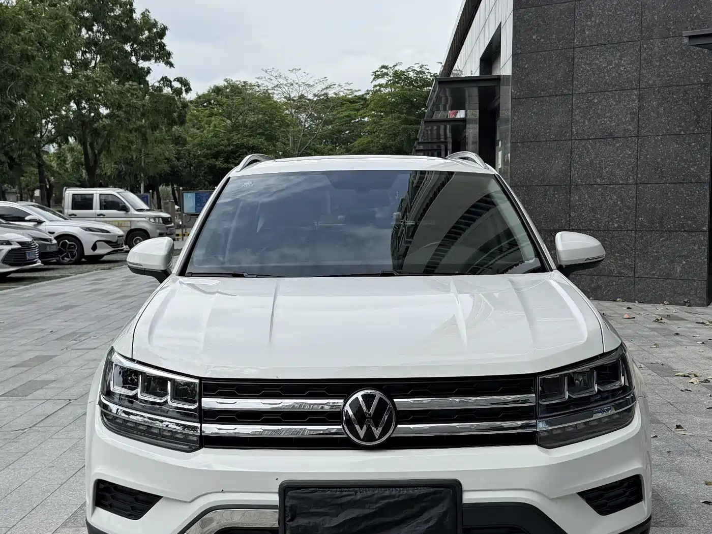 Volkswagen Tharu 2021 Model 280TSI 2WD Comfort Edition фото 2