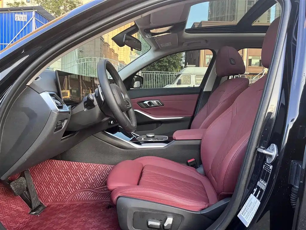 BMW 3 Series 2023 320Li M Sport Package фото 4