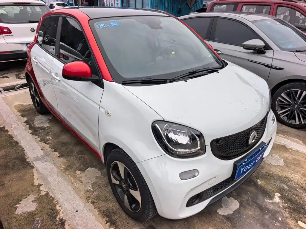 smart forfour 2018 2018 1.0L 52kW Passion Edition