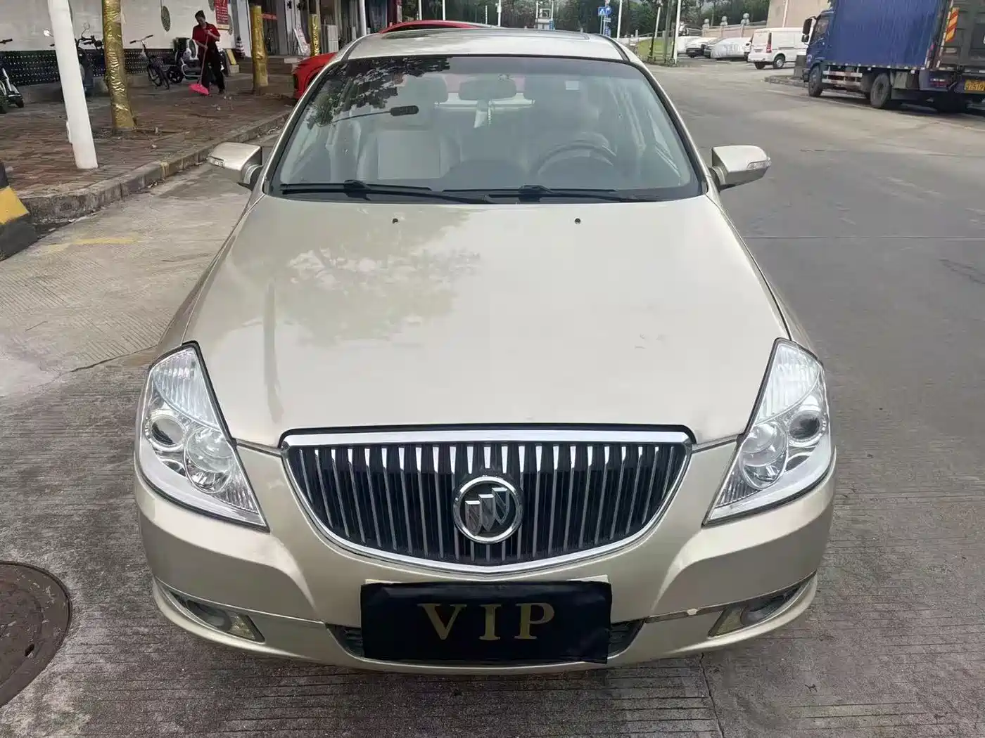 Buick Excelle 2011 1.6LE-MT фото 2