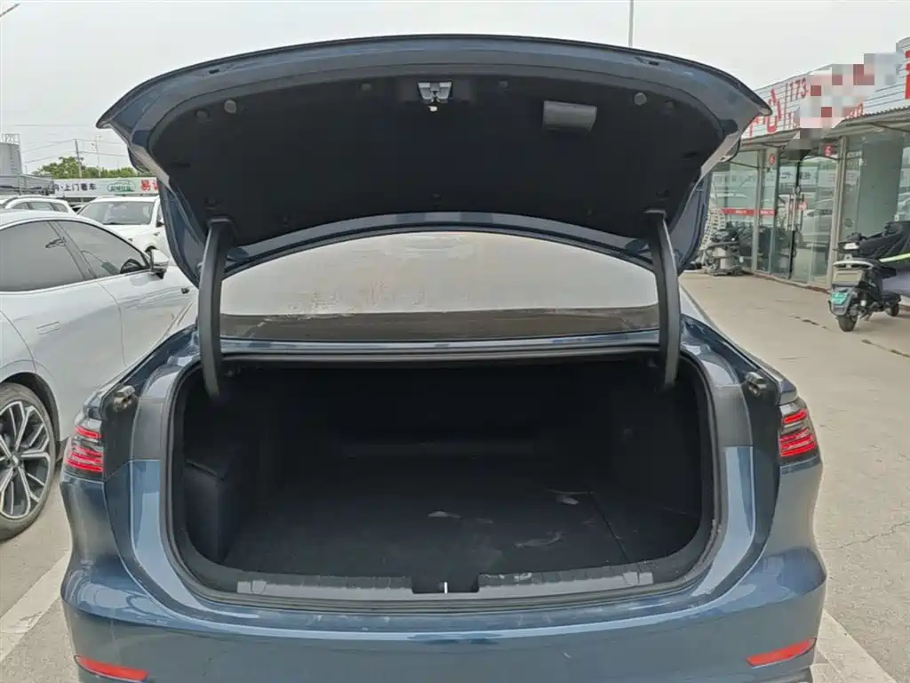 Geely Galaxy Galaxy A7 2025 EM-i фото 19