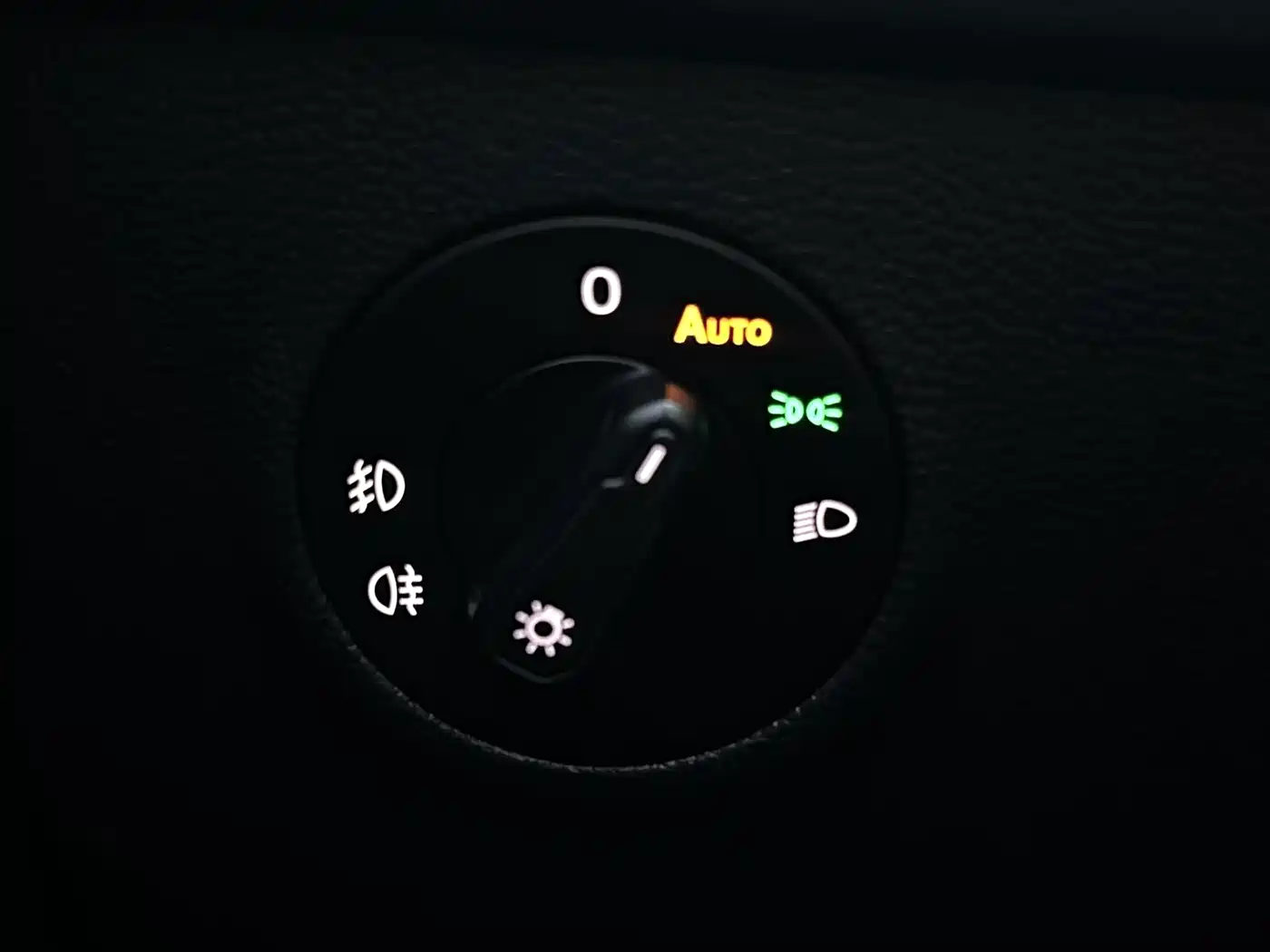 Volkswagen Tharu, миниатюра 19