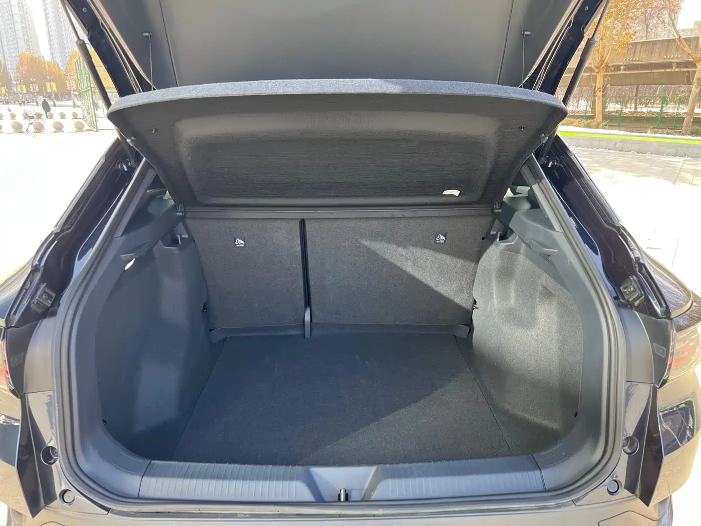 VOLKSWAGEN ID.4 CROZZ