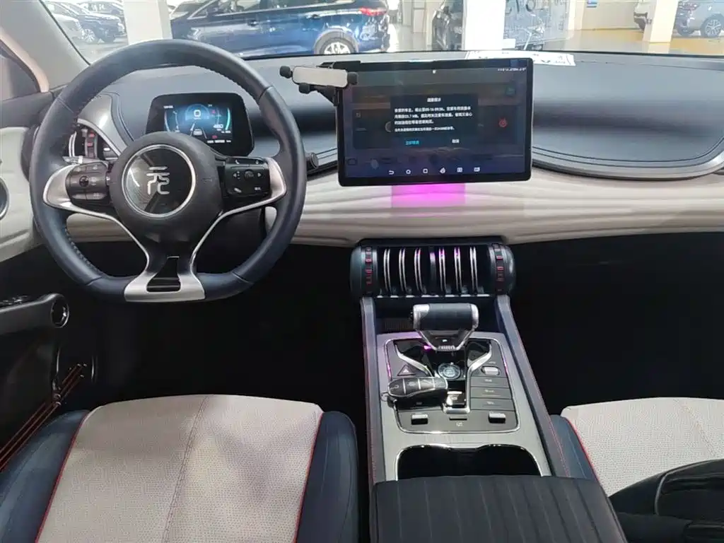 BYD Yuan PLUS 2022 510KM Flagship фото 10