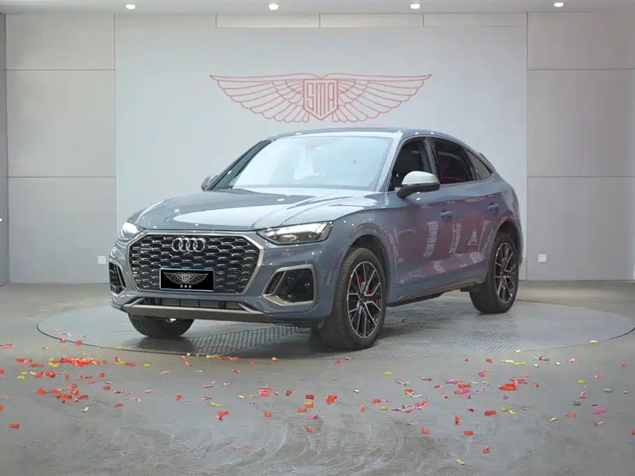 Audi Q5L Sportback 2022 40 TFSI RS Kit Speed Edition