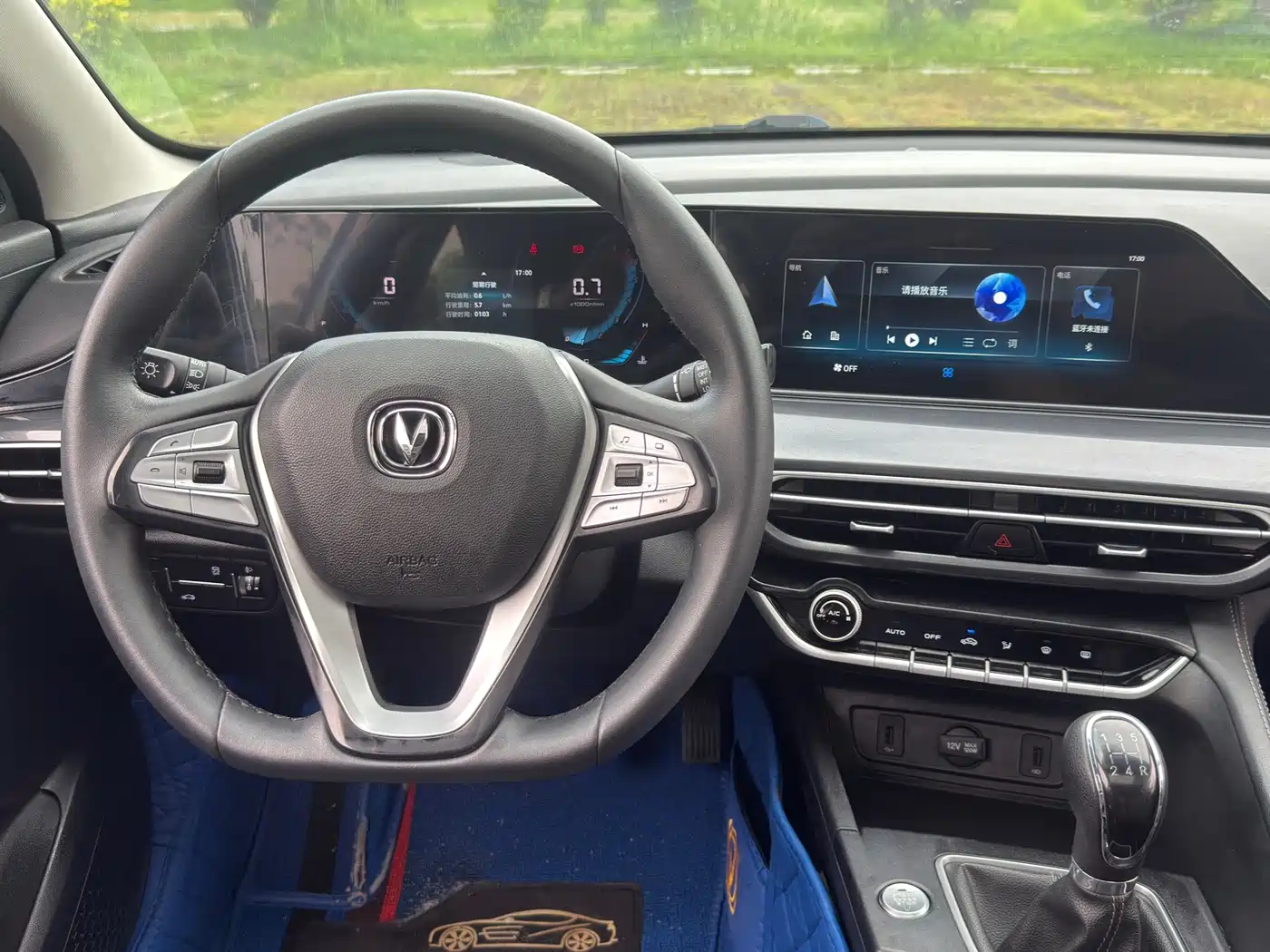 Фото 8 - Changan Eado