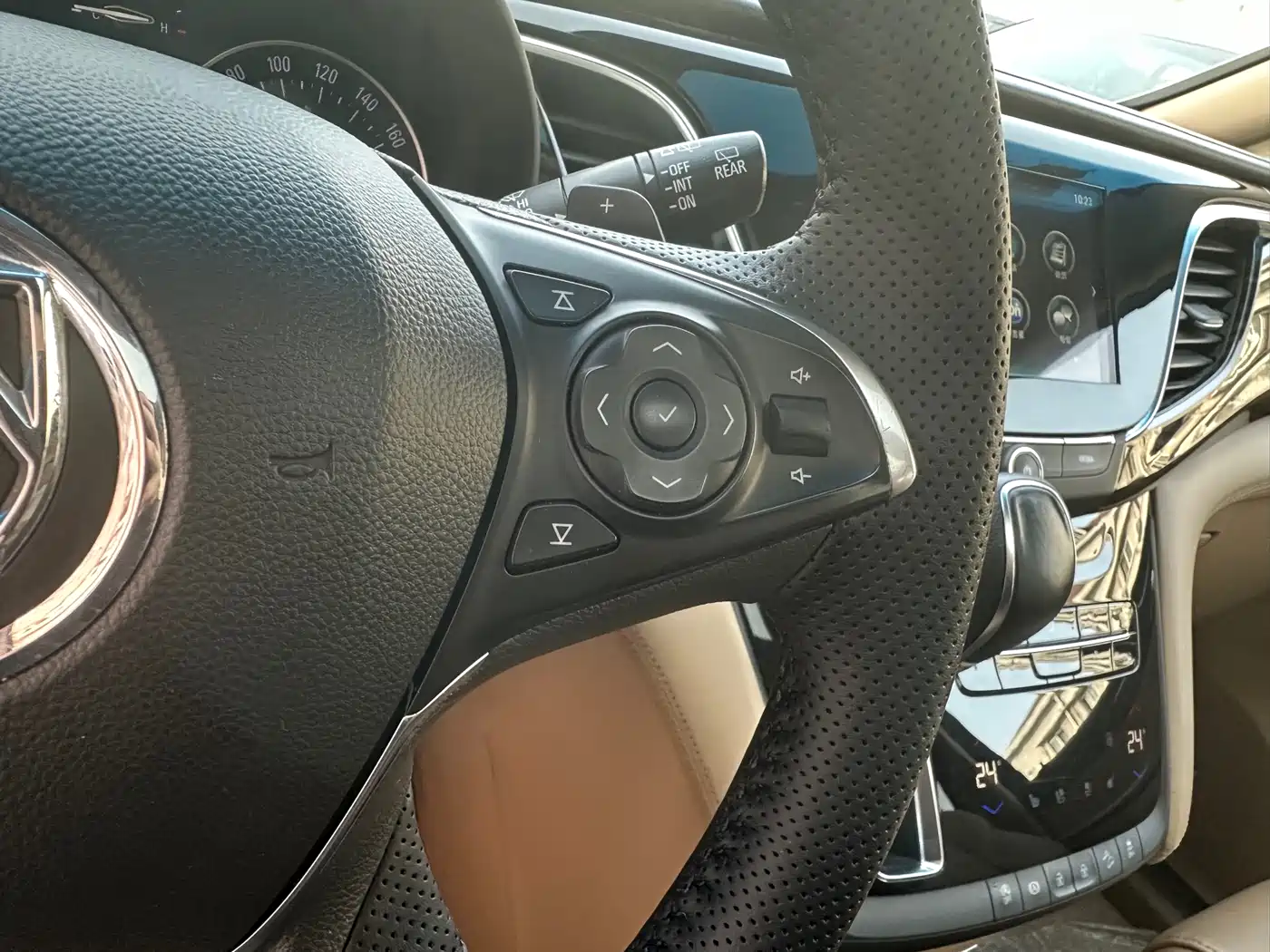 Buick GL8 2018 ES 28T Flagship Type China VI фото 28