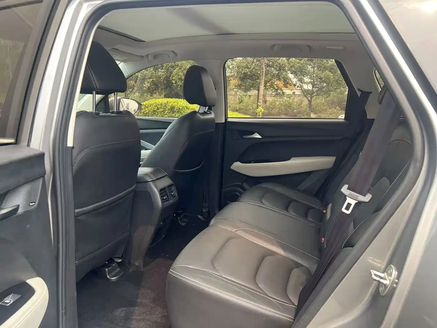 Baojun 530 2019 2019 1.5T CVT Premium Edition China VI
