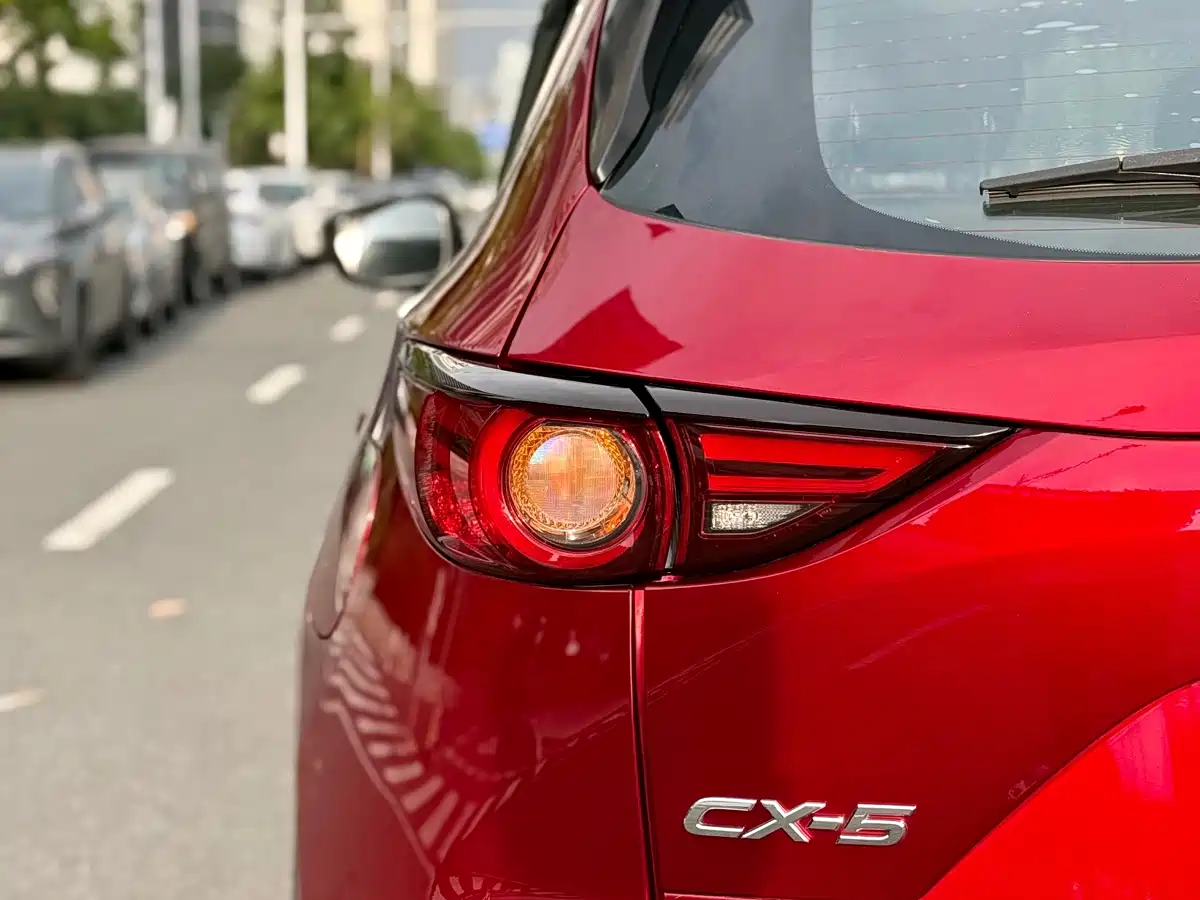 Фото 9 - Mazda CX-5