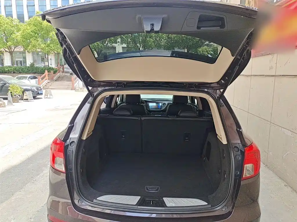 Buick Envision Plus 2016 20T 2WD Leading фото 19