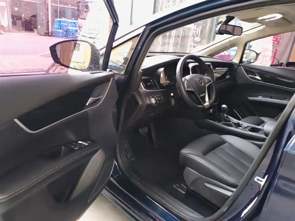 BYD Song MAX 2018 1.5T Auto Smart Connected Elite 6-Seater фото 16
