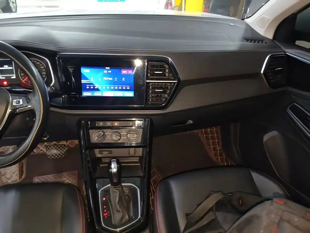 Фото 13 - Jetta VS7