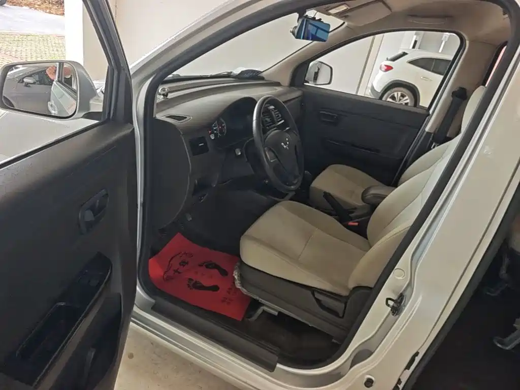 Wuling Motors Wuling Rongguang V 2018 2016 1.5L Standard