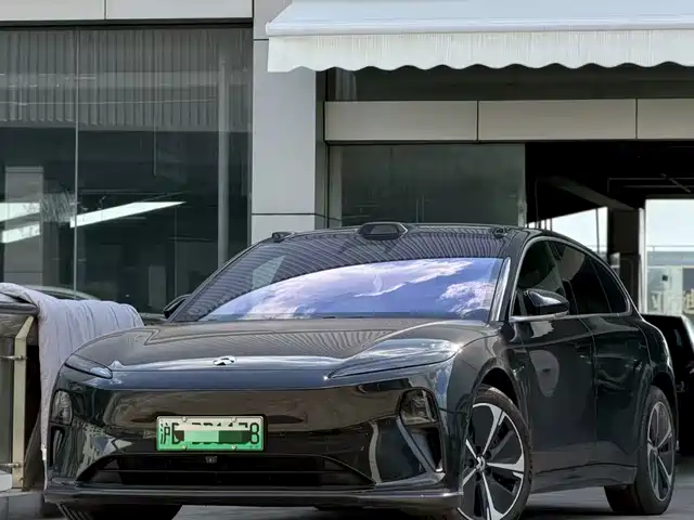 NIO ET5T 2025