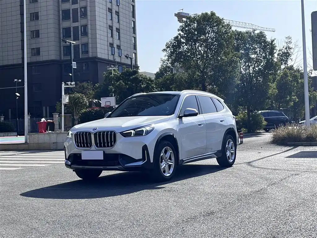 BMW X1 2023 sDrive20Li X Design Package
