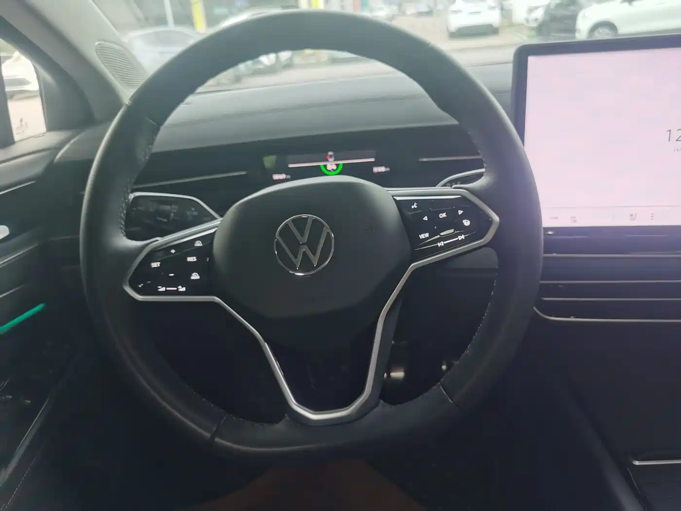 VOLKSWAGEN ID.7 VIZZION