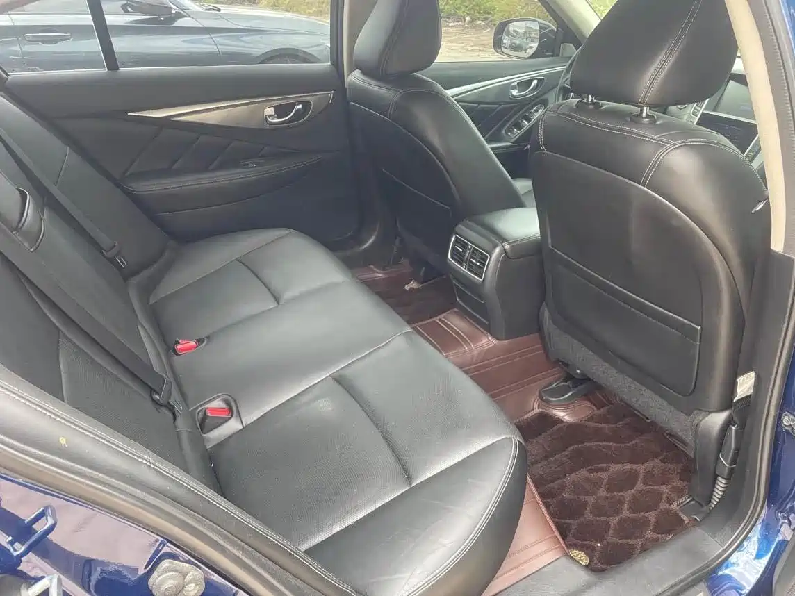 Infiniti Q50L 2019 2018 2.0T Premium Edition China V
