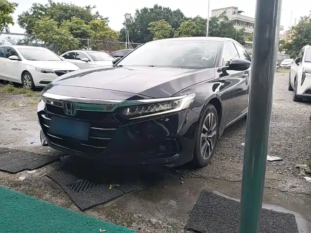 Honda Accord 2023