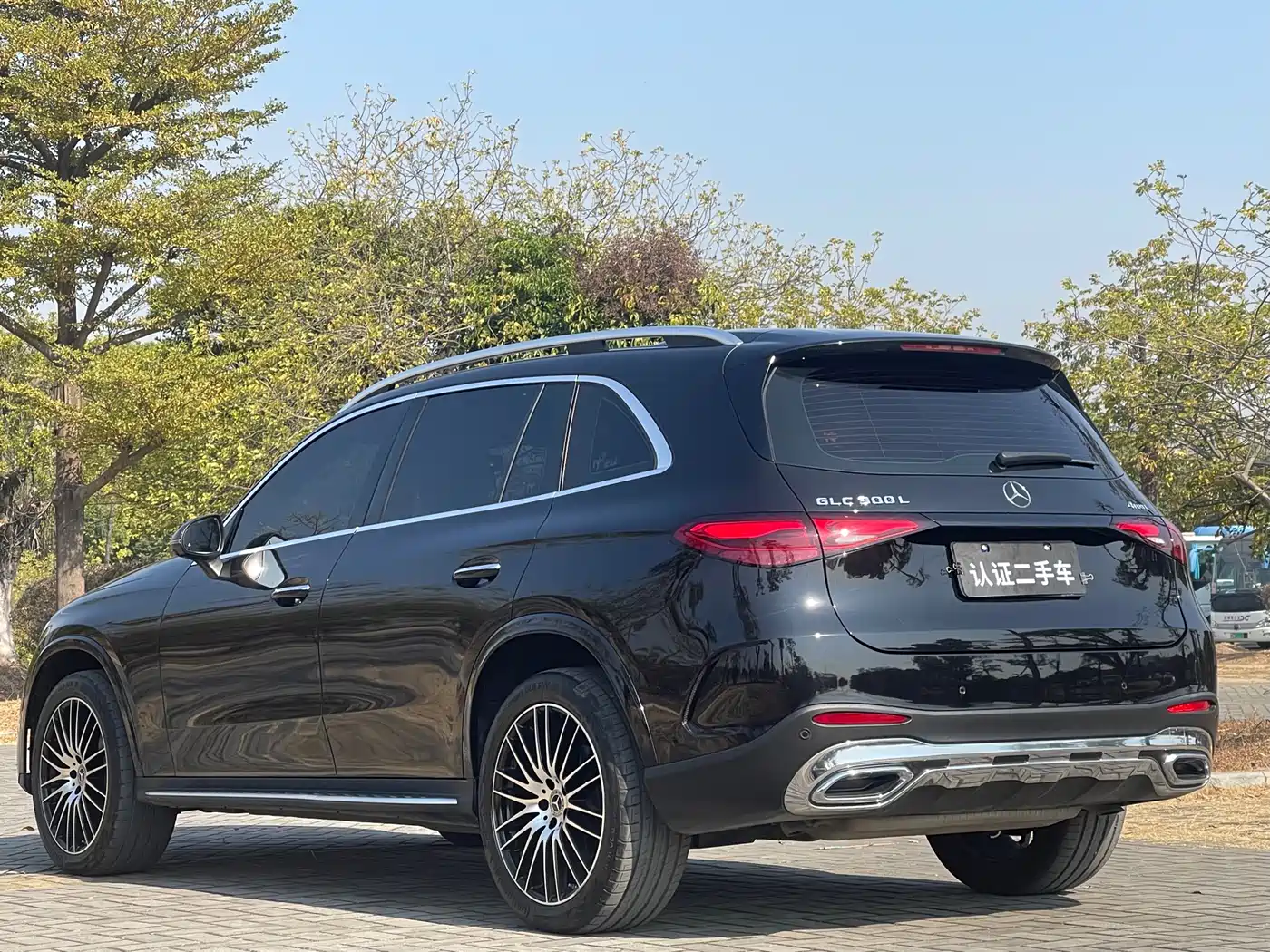 Mercedes-Benz GLC 2023 Facelift GLC 300 L 4MATIC Luxury 5-Seater фото 6