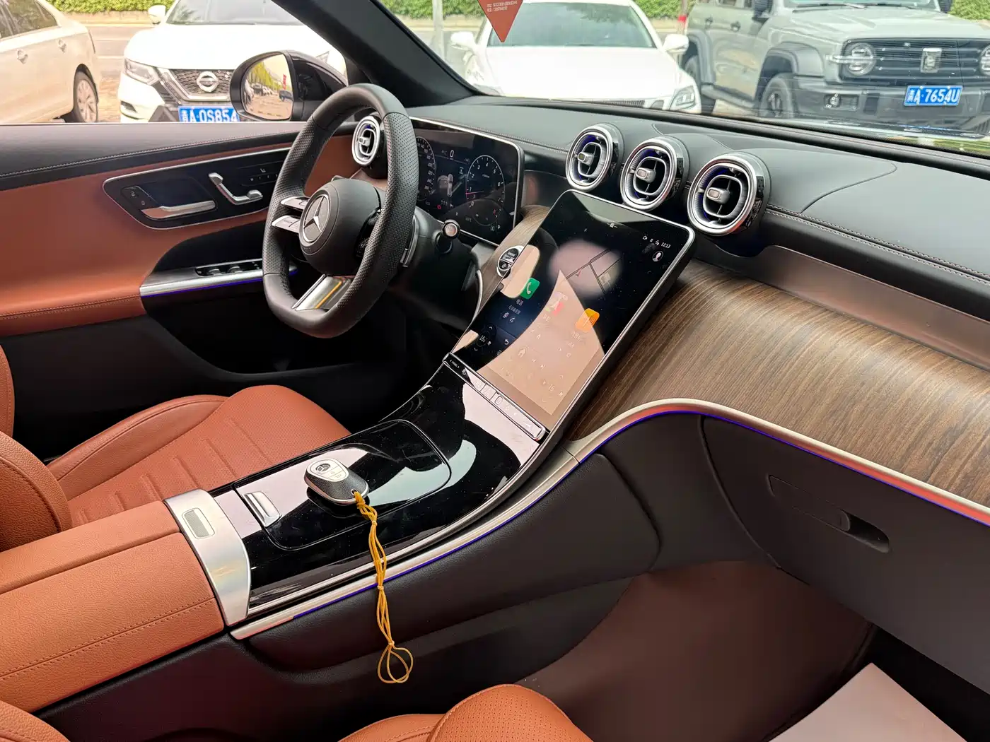 MERCEDES-BENZ GLC