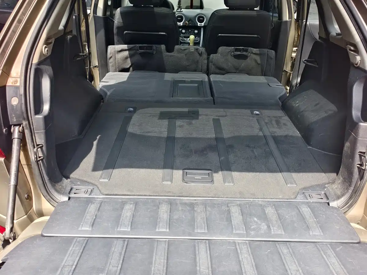 Renault Koleos (Import) 2013 2013 2.5L 2WD Luxury Edition