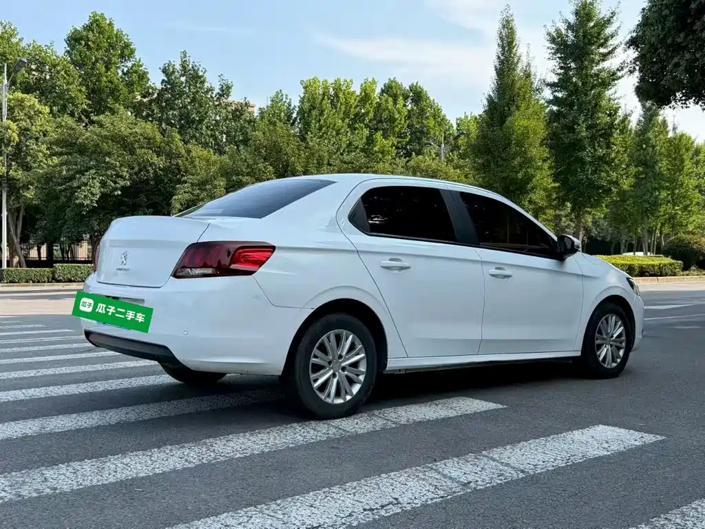 Peugeot 301 2017 2017 1.6L Manual Comfort Edition