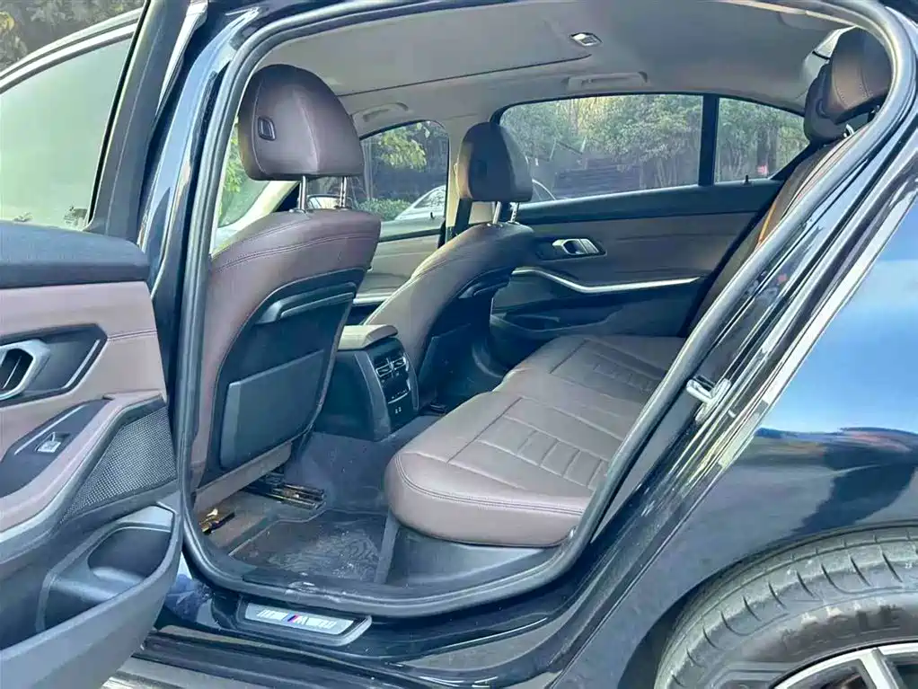 BMW 3 Series 2020 325i M Sport Package фото 6