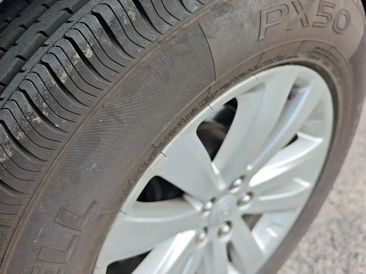 Subaru Forester 2012 2011 2.5XS Automatic Luxury Edition