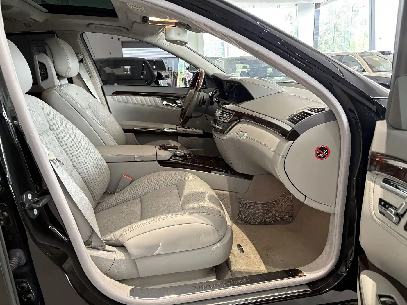Mercedes-Benz S-Class 2011 2010 S 600 L
