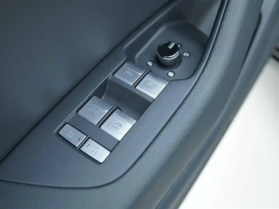 Audi A6L 2024 45 TFSI quattro Premium Dynamic фото 11