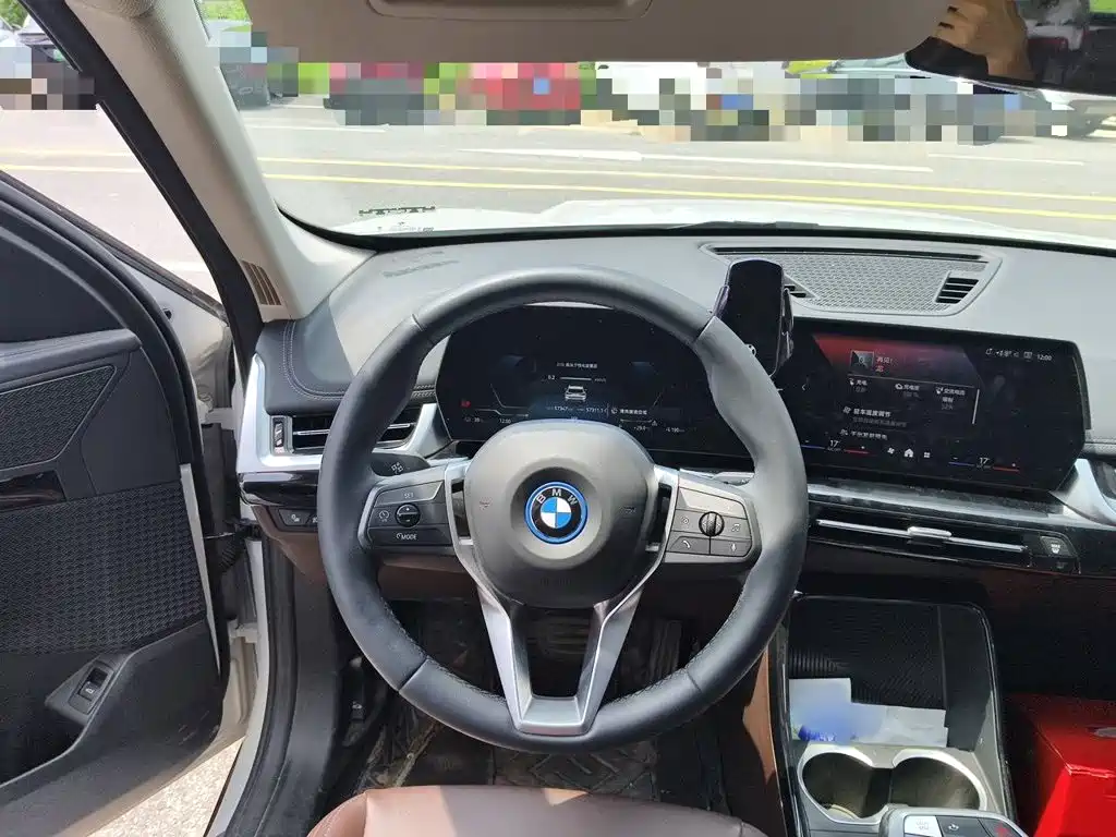 BMW iX1 2024 2023 eDrive25L X Design Package