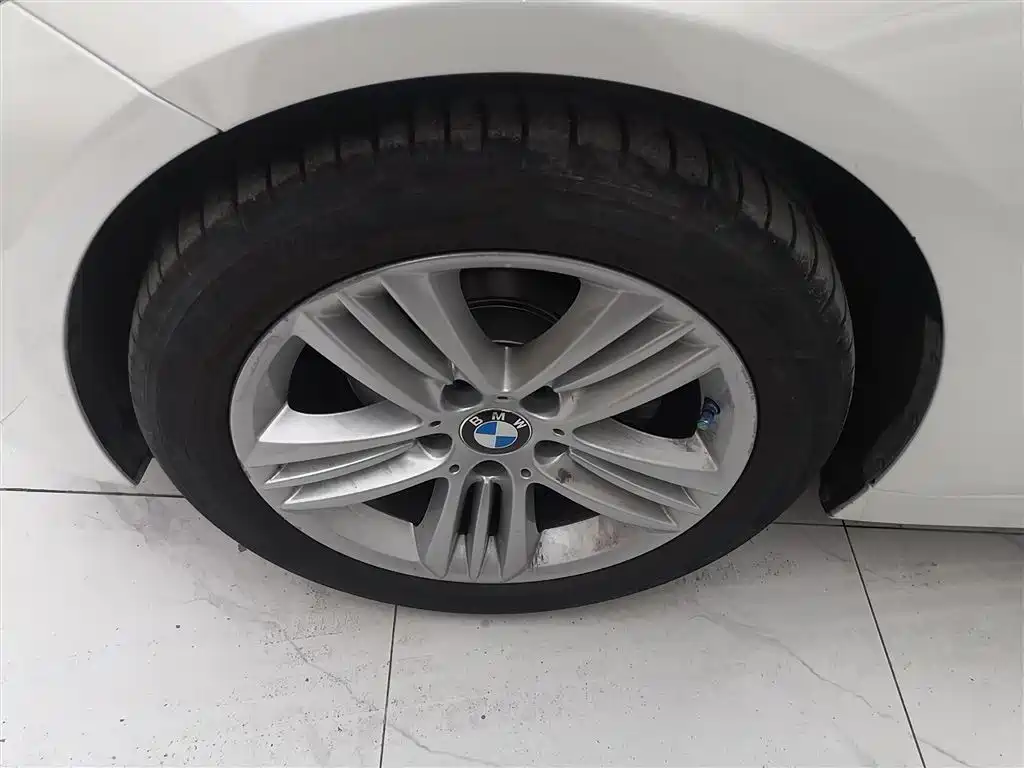 BMW 3 Series 2017 320Li Fashion фото 23