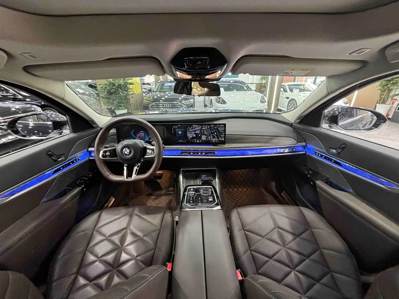 BMW 7 Series 2023 Model 735Li M Sport Package фото 3