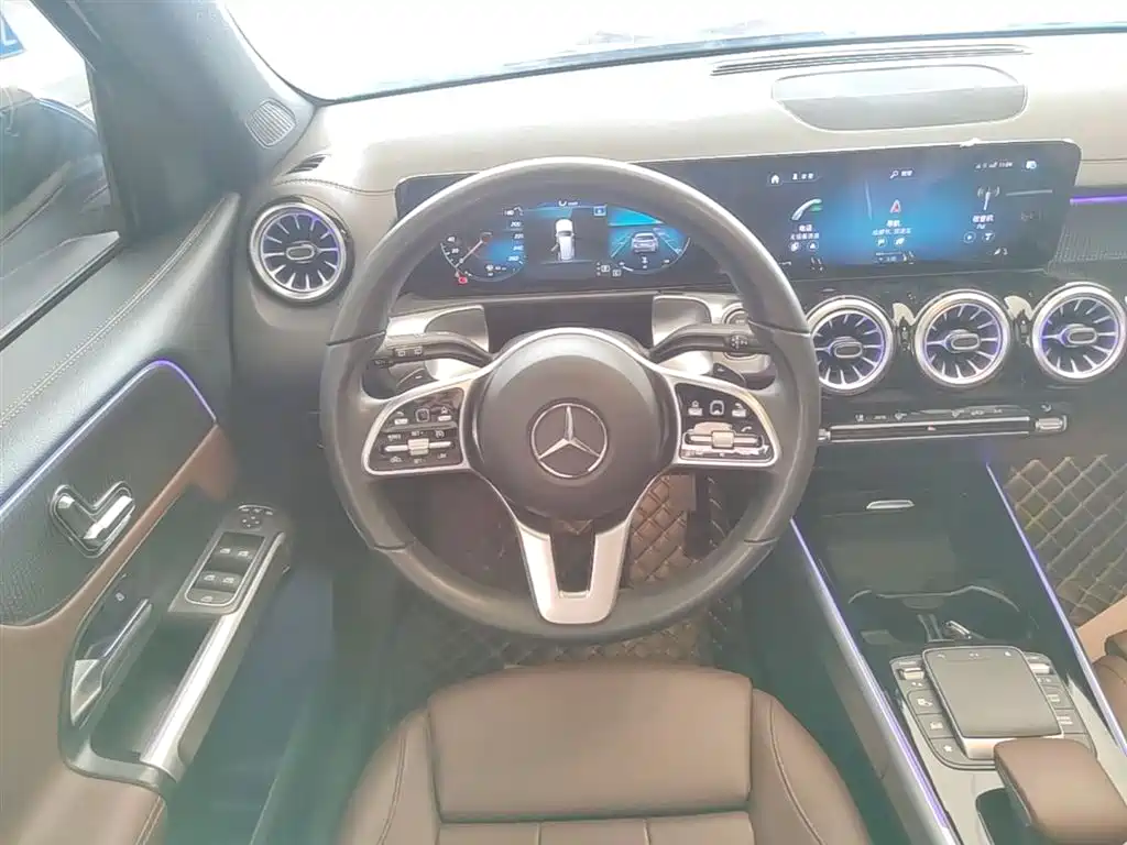 Mercedes-Benz GLB 2022 Model GLB 200 Dynamic Edition фото 11