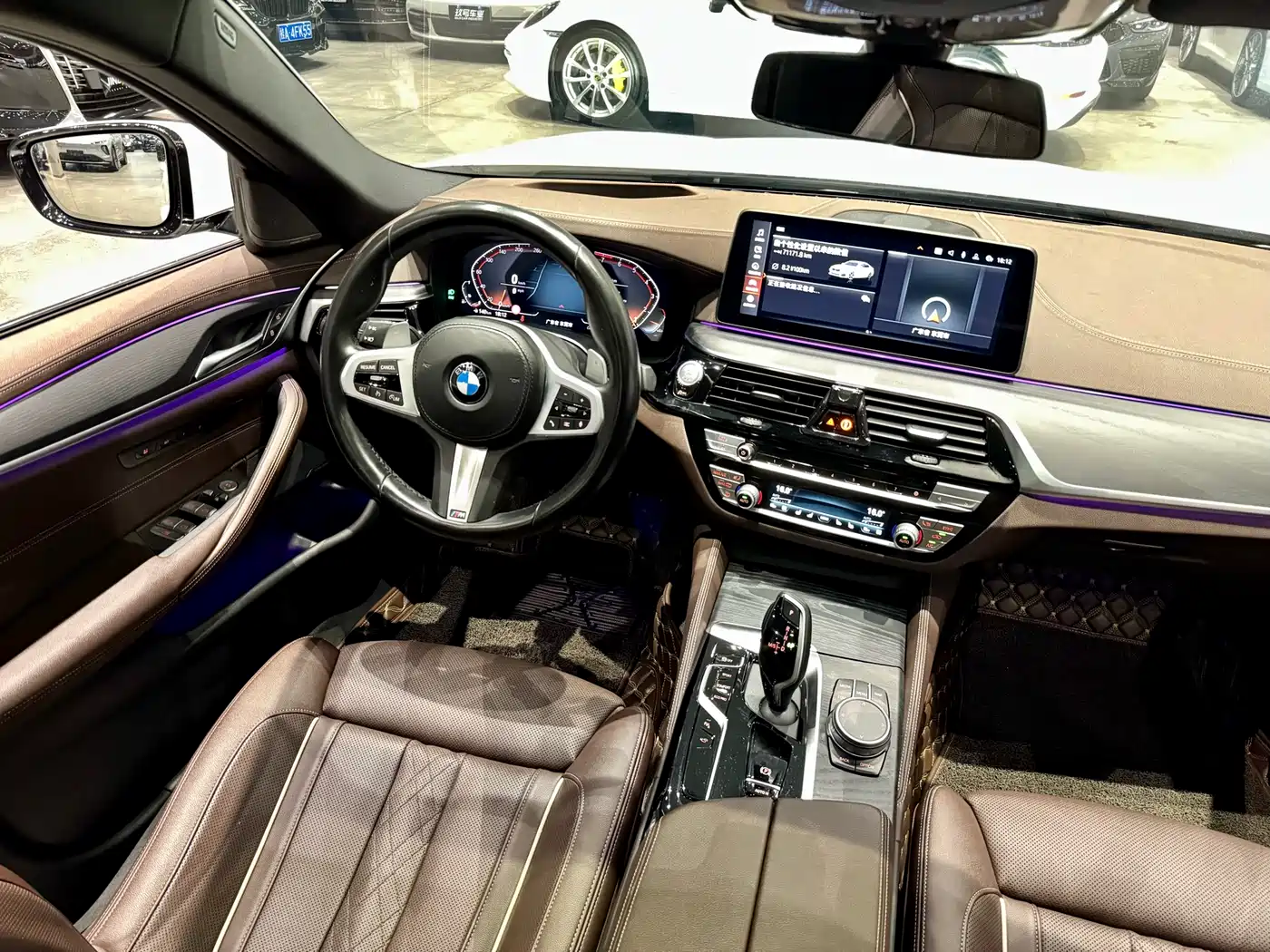 BMW 5 Series 2022 530Li Exclusive M Sport Package фото 8
