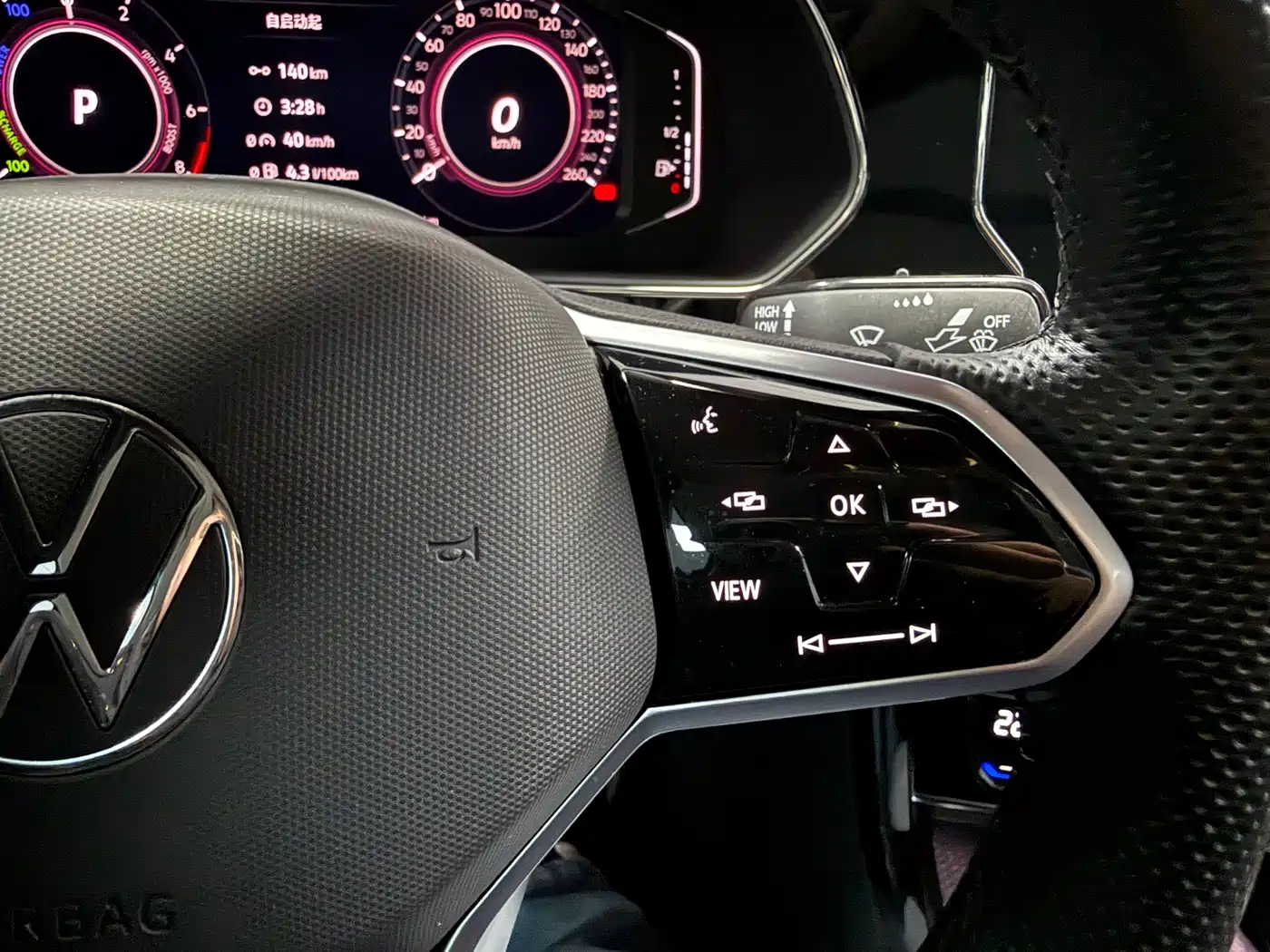 VOLKSWAGEN PASSAT NEW ENERGY