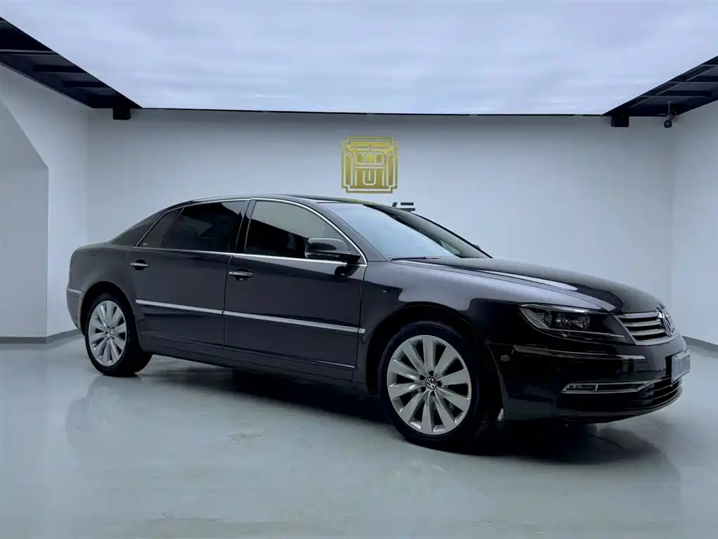 Volkswagen Phaeton 2012 3.6L Premium Custom фото 3